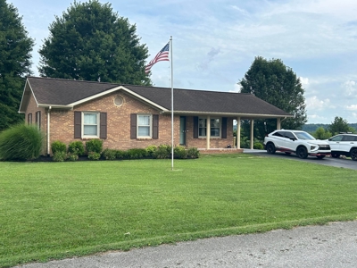 Home in Burkesville, Kentucky - image 1