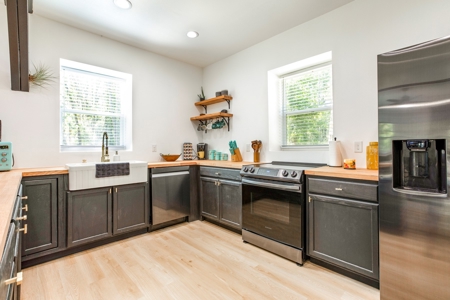 Country Home And Land For Sale In Live Oak, Florida - image 25