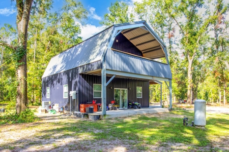 Country Home And Land For Sale In Live Oak, Florida - image 6