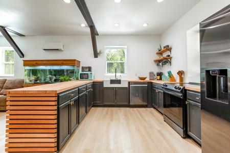 Country Home And Land For Sale In Live Oak, Florida - image 24