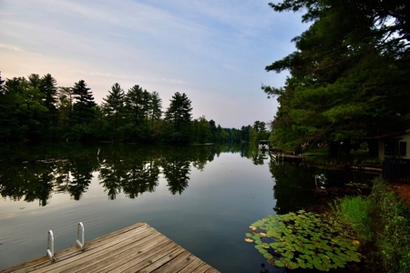 Lake Home in Warrick County - image 40