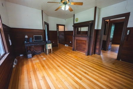 Farmhouse for Sale in Floyd VA! - image 38