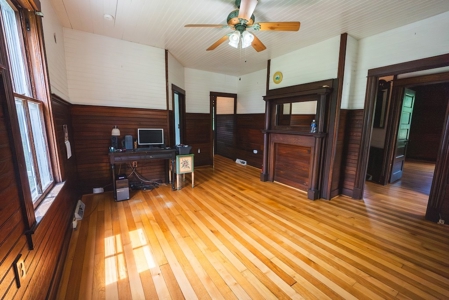 Farmhouse for Sale in Floyd VA! - image 30