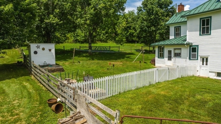 Farmhouse for Sale in Floyd VA! - image 2