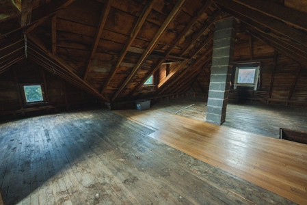 Farmhouse for Sale in Floyd VA! - image 50