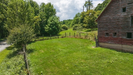 Farmhouse for Sale in Floyd VA! - image 8