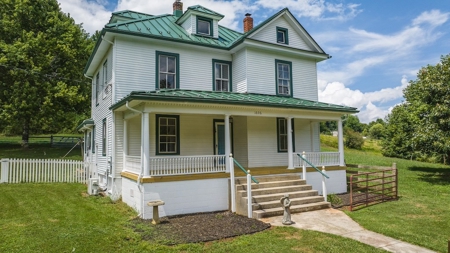 Farmhouse for Sale in Floyd VA! - image 12