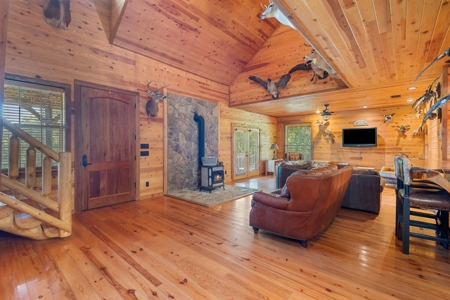 East Texas Duck & Deer Hunting Property Henderson County - image 35