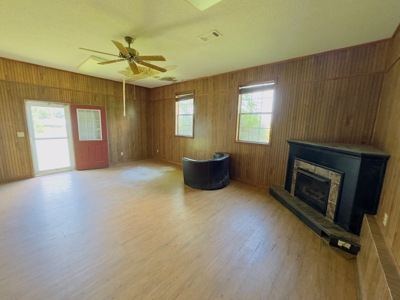 Home, Land, And Chicken Houses For Sale In Arkansas - image 16