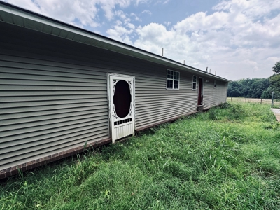 Home, Land, And Chicken Houses For Sale In Arkansas - image 30