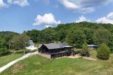 Luxury Northwest Arkansas Retreat For Sale - image 1