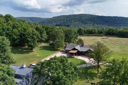 Luxury Northwest Arkansas Retreat For Sale - image 2