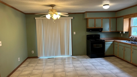 Ranch Home in Bethany Missouri - image 9