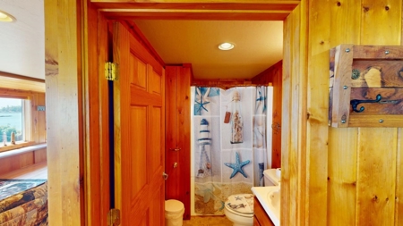 Maine Oceanfront Home - image 28