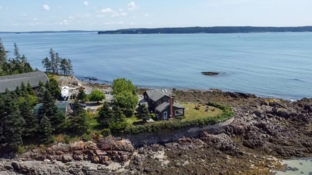 Maine Oceanfront Home - image 2