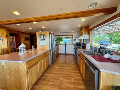 Maine Oceanfront Home - image 17