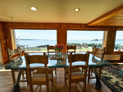 Maine Oceanfront Home - image 21