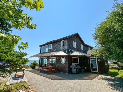 Maine Oceanfront Home - image 10