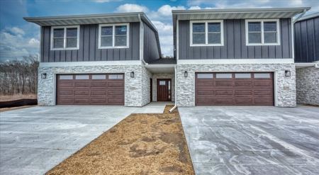 Welcome to Prairie Place Condos Holmen WI - image 1