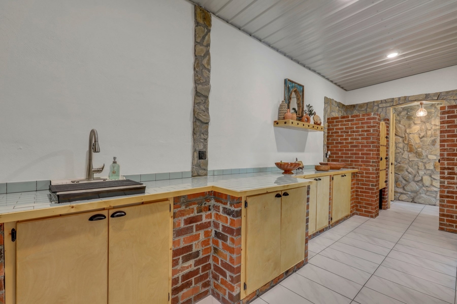 Main house pantry/laundry