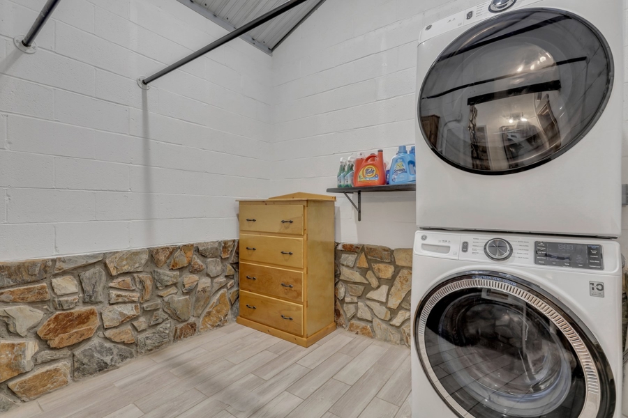 Buest house laundry