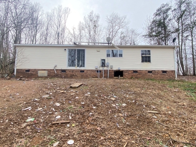 Investment Property - 2003 Clayton Mobile Home on 1 Acre - image 4