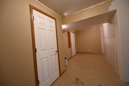 Home for Sale in El Dorado Springs - image 25