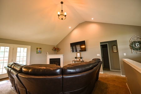 Home for Sale in El Dorado Springs - image 12