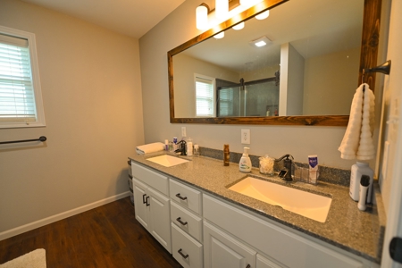 Home for Sale in El Dorado Springs - image 15