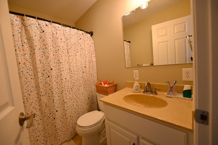 Home for Sale in El Dorado Springs - image 23