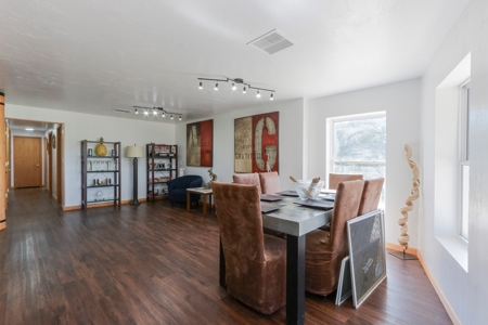 Large Remodeled Cabin on 106 Acres for Sale in Cody Park, CO - image 22