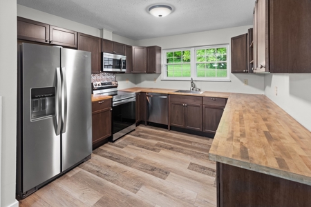 Newly Updated Home in Tazewell, Tennessee - image 15