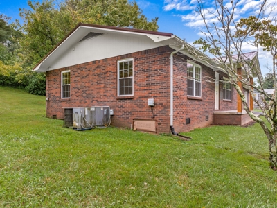 Newly Updated Home in Tazewell, Tennessee - image 3