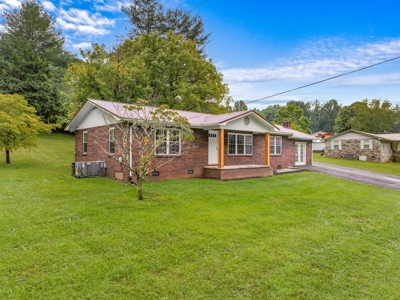 Newly Updated Home in Tazewell, Tennessee - image 1
