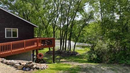 Welcome to Horicon, WI, where tranquility meets luxury - image 49