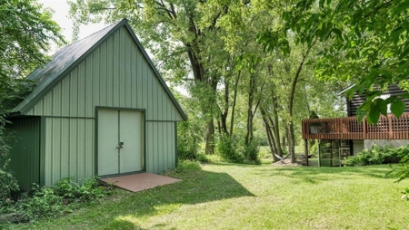 Welcome to Horicon, WI, where tranquility meets luxury - image 31