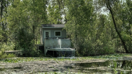 Welcome to Horicon, WI, where tranquility meets luxury - image 9