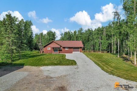Home on Private Acreage for Sale in Chugiak, Alaska - image 18