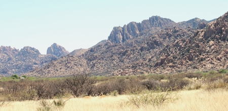 Spectacular AZ property with panoramic mountain view - image 16