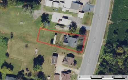 Home Near Historic Downtown Lenoir NC - image 2