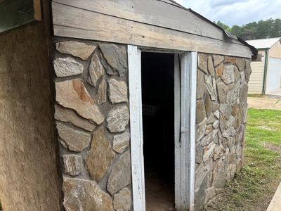 Home Near Historic Downtown Lenoir NC - image 17