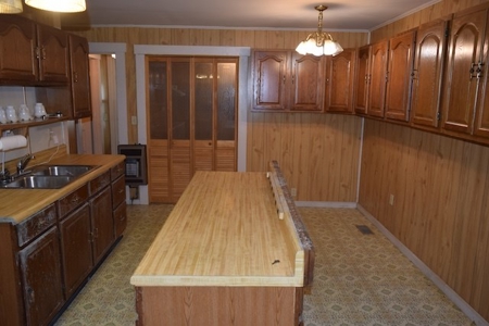 Investment Home for Sale Adjoining the Blue Ridge Parkway - image 32