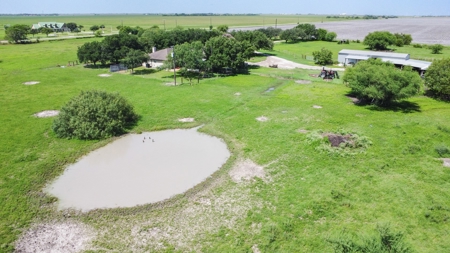 Horse and cattle ranch in Sinton, Texas - image 16