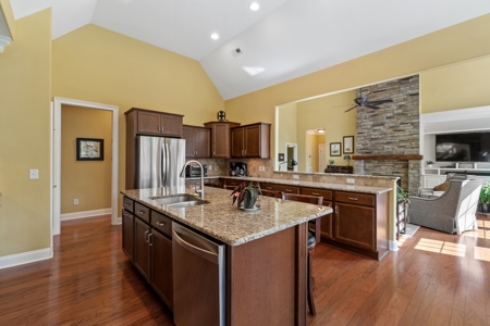 Albemarle Plantation Waterfront Home For Sale - image 13