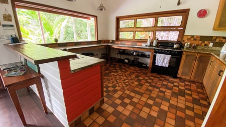 Titled Bluff Beach BnB, Bocas del Toro - image 8
