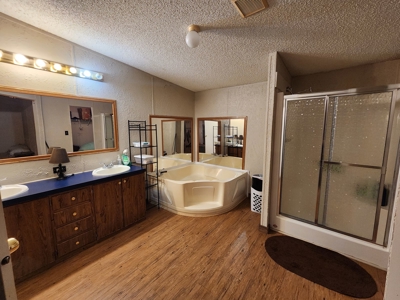Wildhorse Road Country Home - Shop - Acreage - For Sale - image 18