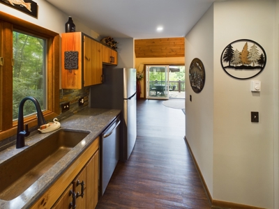 Mountain Chalet for Sale in Seven Devils NC - image 7