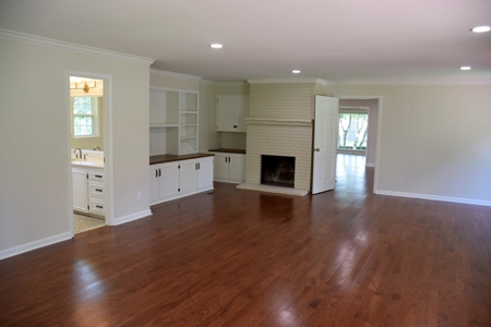 Timeless Camden Home for Sale - image 16
