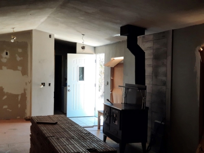 25 Acre Mountain Getaway. - image 31