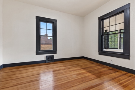 Home for Sale in Gordon Nebraska - image 21